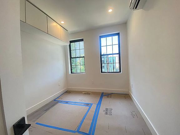 3rd image of 938 Bushwick Ave #6
