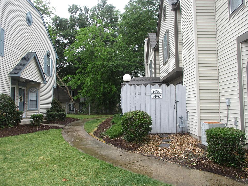 1st image of 4961 Adelia Dr