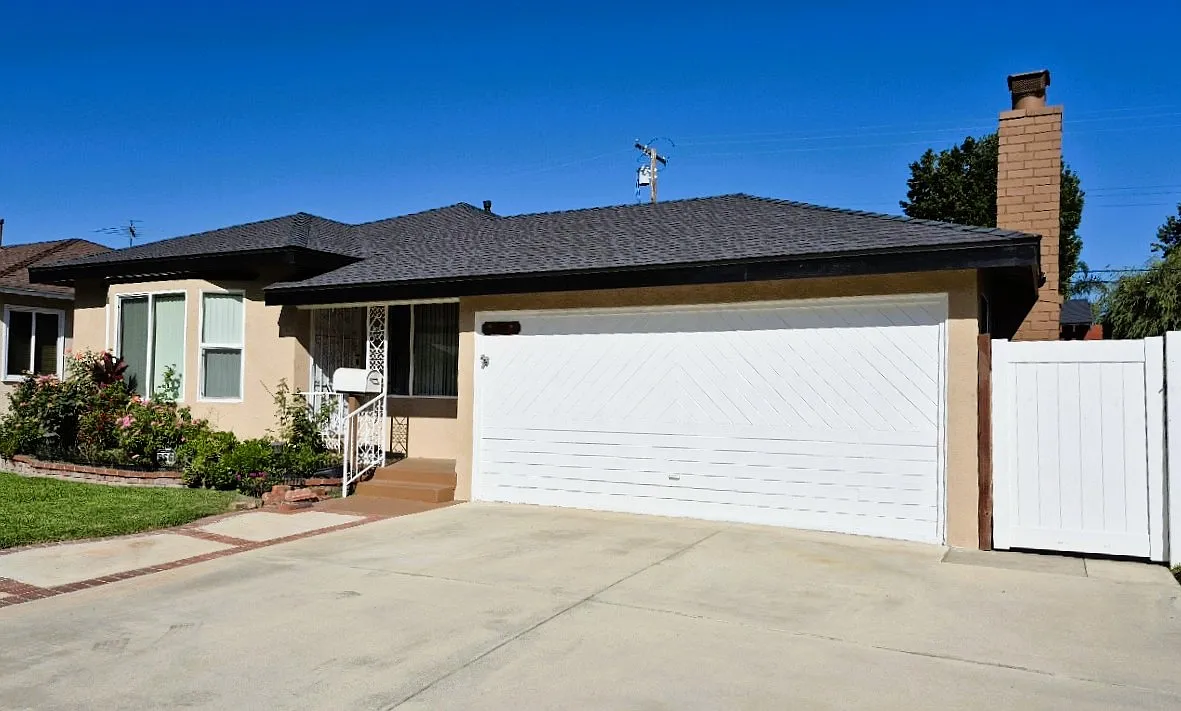 Pearce Ave, Long Beach — Photo 2