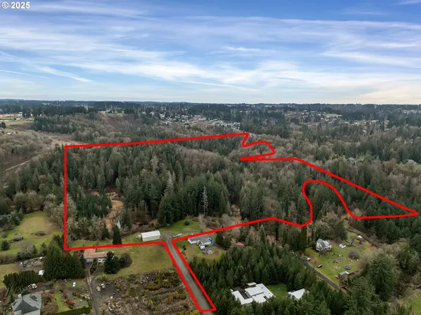 17395 S Archaic Ct, Oregon City, OR 97045