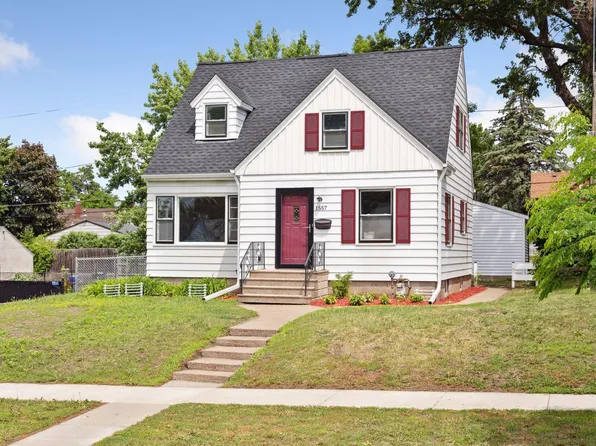 1557 Margaret St, Saint Paul, MN 55106