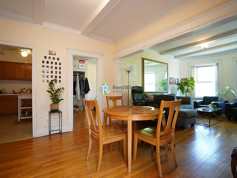 128 Fuller St #5 — Photo 3