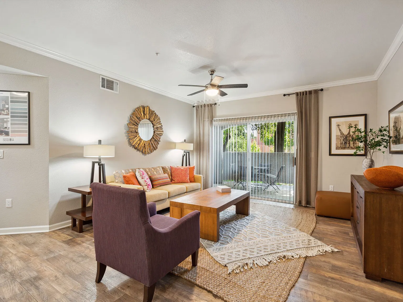 River Oaks Apartment Homes — Photo 3