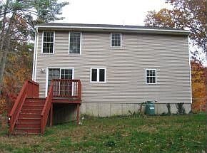 2nd image of 72 Mountain Rd