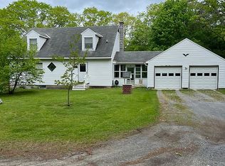 241 Spur Rd, Bennington, VT 05201