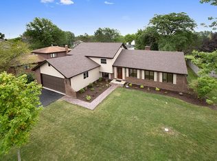 920 Charles St, Crete, IL 60417