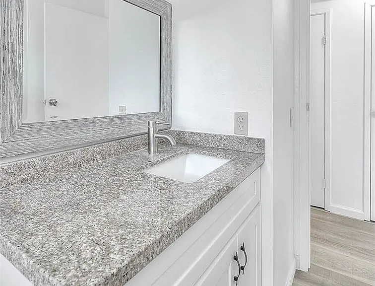 1104 S Mantle Ln #28D — Photo 31