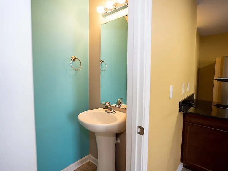 1824 Polaris Dr — Photo 9