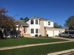1301 Crown Ct, Bloomington, IL 61704