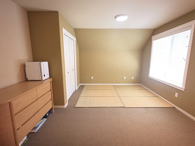 3438 NE Marion Ln — Photo 16