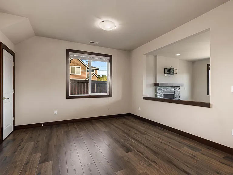 4026 147th Pl SE — Photo 3
