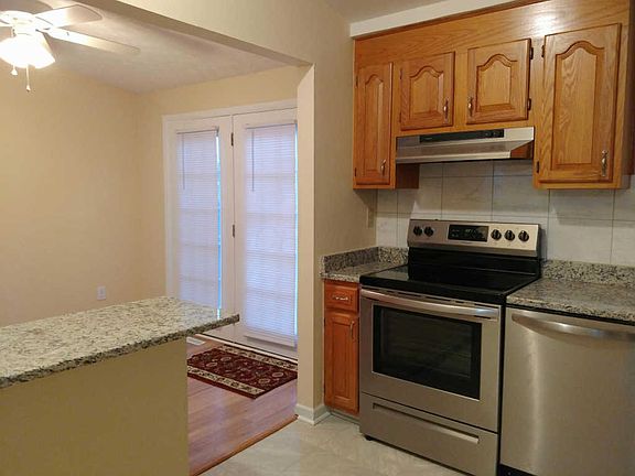 4th image of 1309 Laurel Green Pl