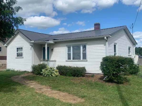 1112 Stage Rd, Ionia, MI 48846