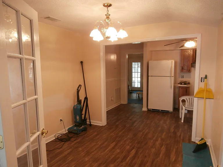 1115 Hickory Ave — Photo 13