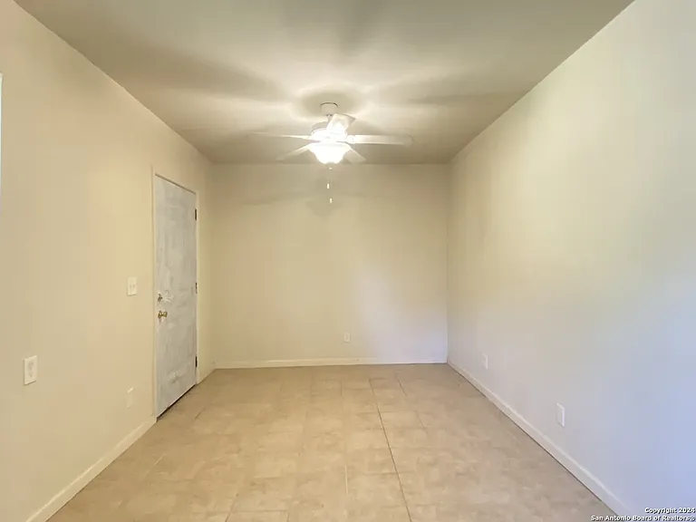 270 Natalen Ave #3 — Photo 7