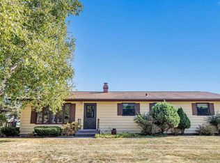 204 S Farm Rd, Oconto Falls, WI 54154