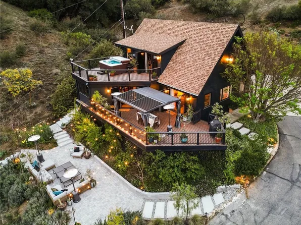 1827 Olivera Dr, Agoura Hills, CA 91301