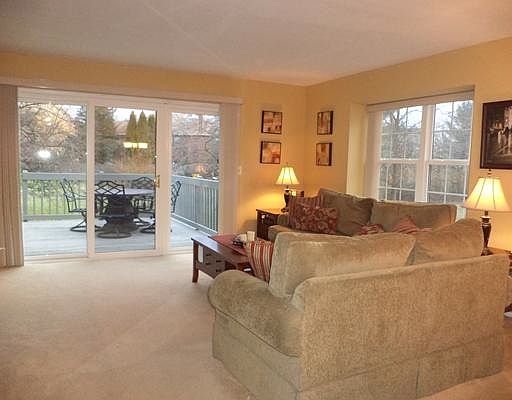 2nd image of 257 Bromley Pl #257