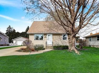 6402 57th Ave, Kenosha, WI 53142
