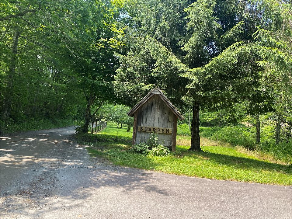 2nd image of 41 Wolf Knob Road