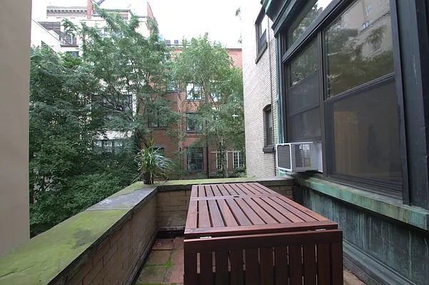 Rented by Corcoran | media 11