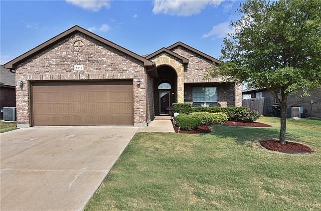 1st image of 8212 Deer Bluff Ln