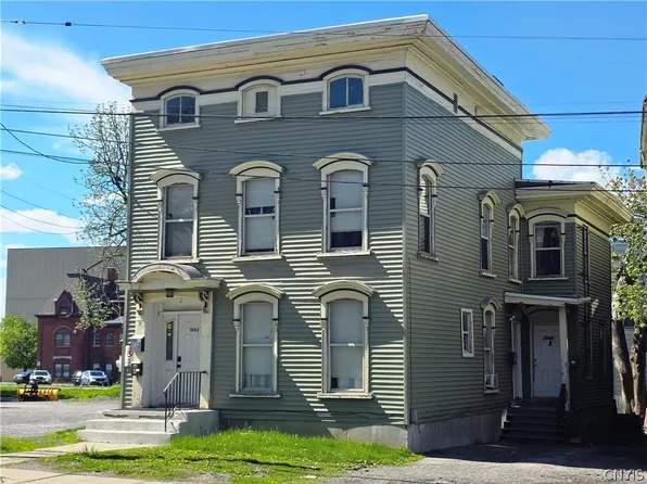 1002 Park Ave, Utica, NY 13501