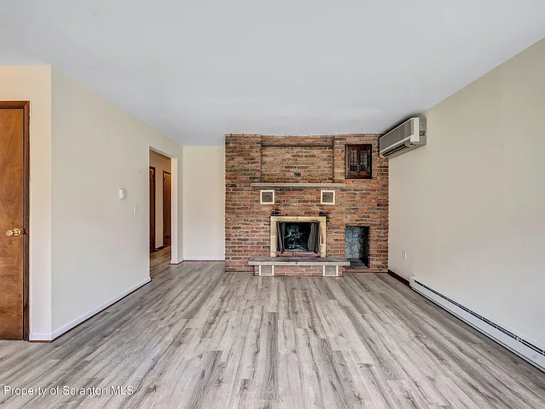 815 Fig St — Photo 10