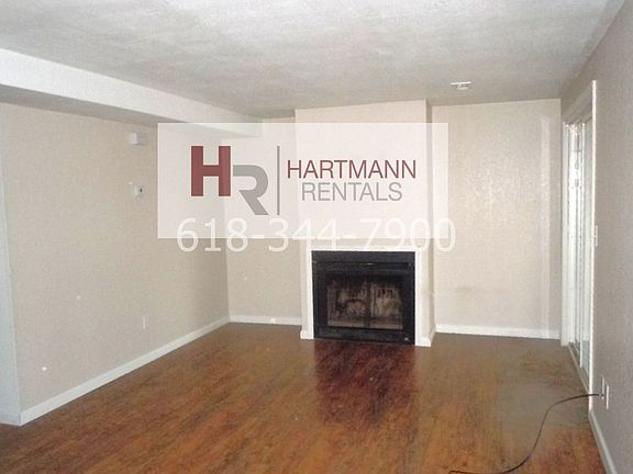 2nd image of 137 Sandridge Dr