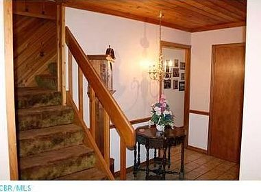 3rd image of 7179 Hollandia Dr