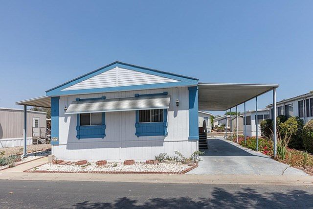 1st image of 379 Gershwin Ln Space 379