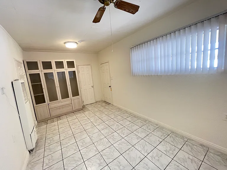 6977 Conejo Dr #B — Photo 3
