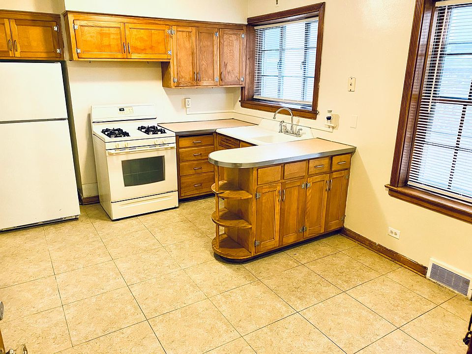 1st image of 1342 S Austin Blvd #G