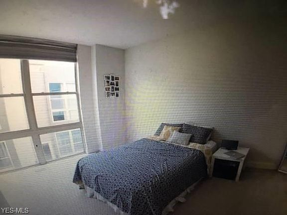 5th image of 12599 Larchmere Blvd