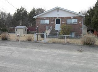65 Elm St, Plymouth, MA 02360