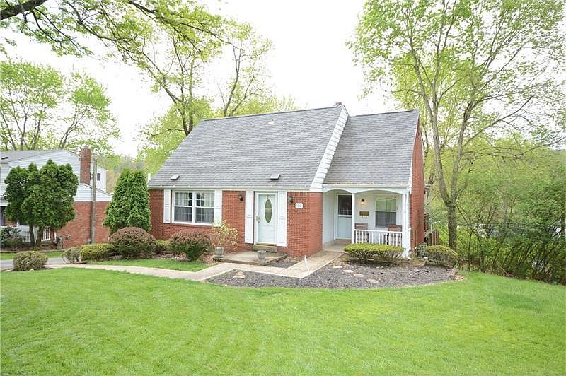1st image of 100 Woodlet Ln