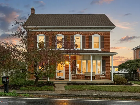 2856 Centennial Rd, Hanover, PA 17331