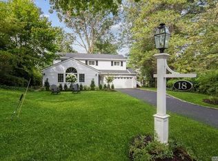 18 Hampton Rd, Port Washington, NY 11050