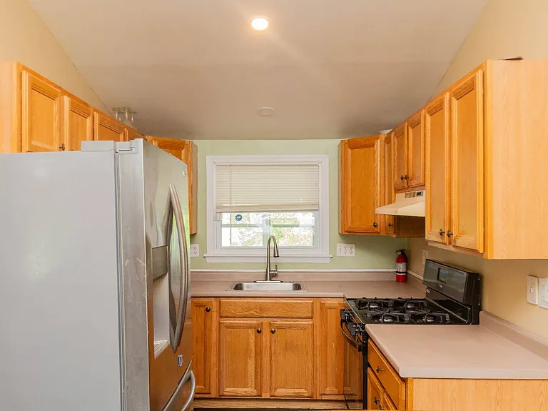 9 Shirley Rd — Photo 15