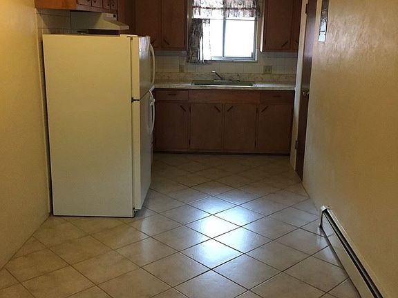 2nd image of 315 N Frederick St APT 303