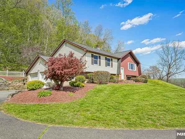 61 Shades Of Death Rd, Great Meadows, NJ 07838