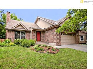 1320 NE Depot Dr, Lees Summit, MO 64086