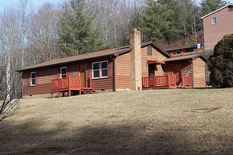 1337 Owl Ln