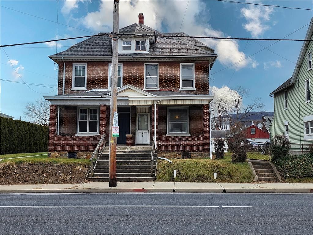 1613 Main St, Hellertown, PA 18055 Zillow