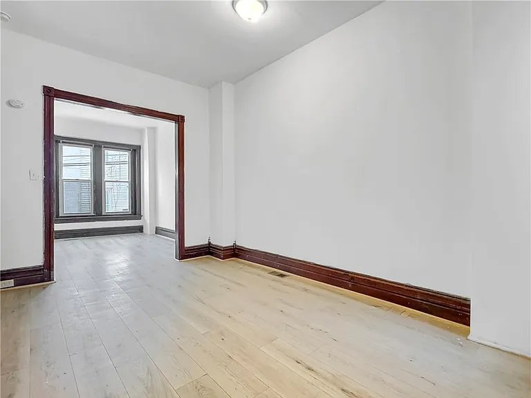 328 N Law St — Photo 16