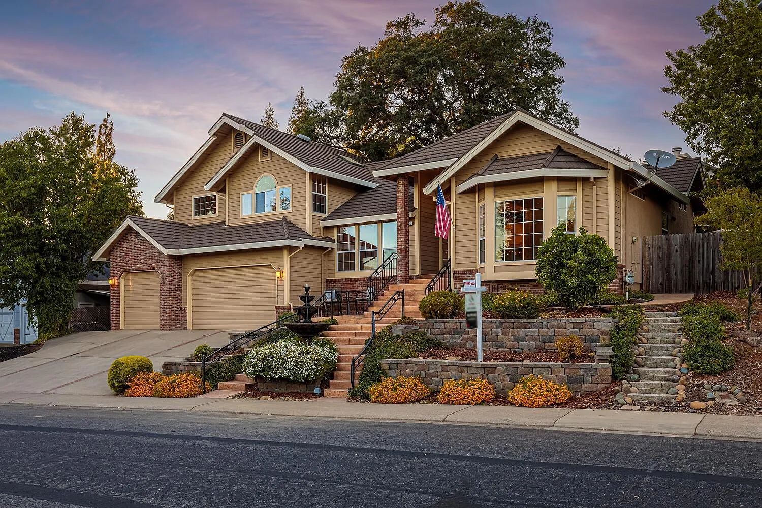 133 Rebecca Way photo 1
