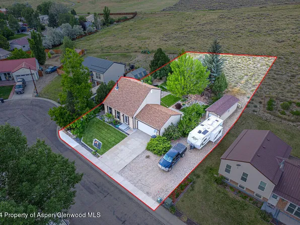 781 Park Ct, Craig, CO 81625