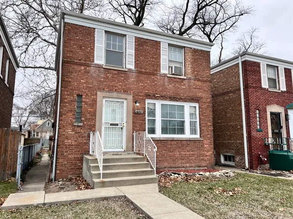 8318 S Bennett Ave, Chicago, IL 60617