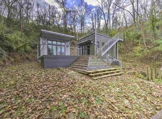 927 Red Bud Ln, Sevierville, TN 37876
