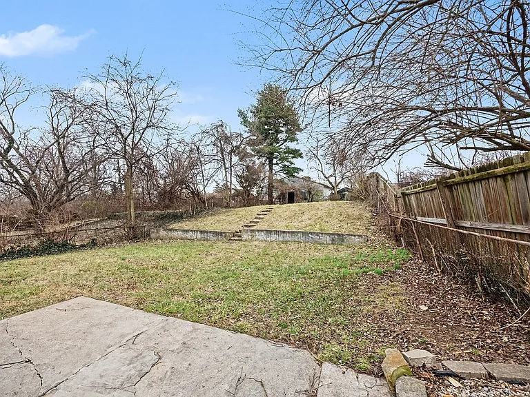 4765 Hardwick Dr — Photo 32